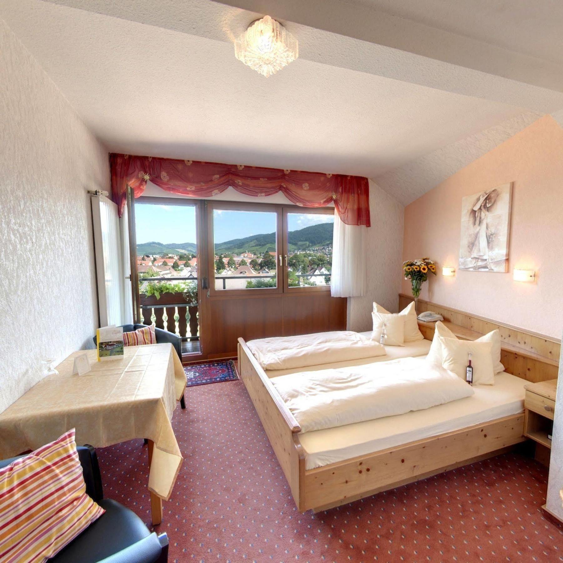 Deva Hotel Renchtalblick Oberkirch  Exteriör bild